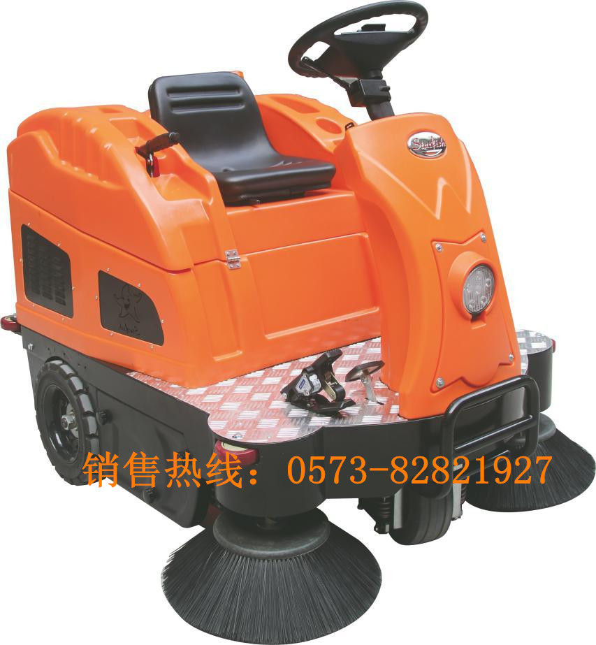 高檔別墅區(qū)專用掃地機(jī) 電動(dòng)掃地機(jī)專業(yè)供應(yīng)商