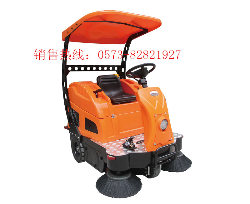 商業(yè)步行街廣場(chǎng)道路用掃地機(jī)供應(yīng)商