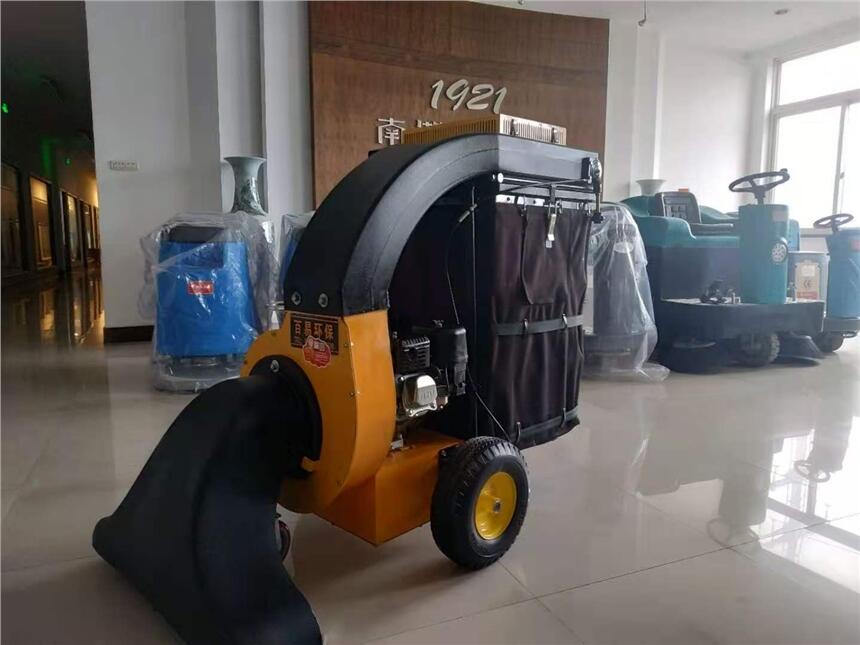 吸樹葉收集車BY-T2  蘇州社區(qū)街道車站廣場(chǎng)落葉快速收集清理車