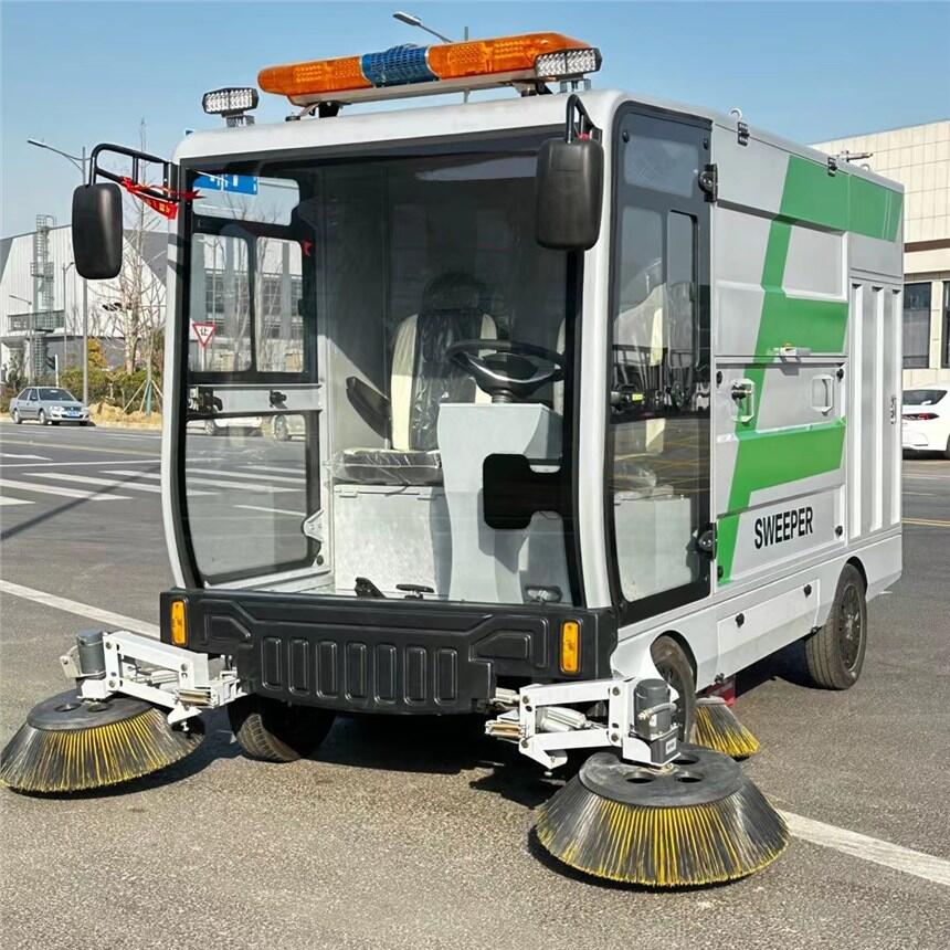 四輪吸塵灑水吸塵清洗掃地車YX240L 蘇州園林綠化市容掃地機工廠店